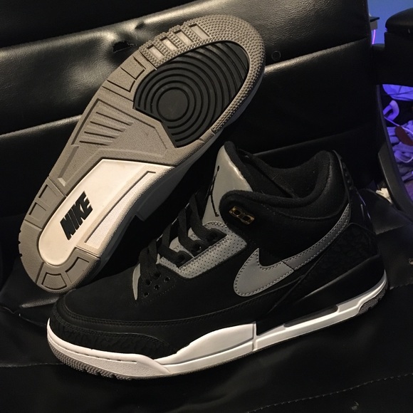 Jordan Other - Jordan 3 Retro Tinker black cement gold